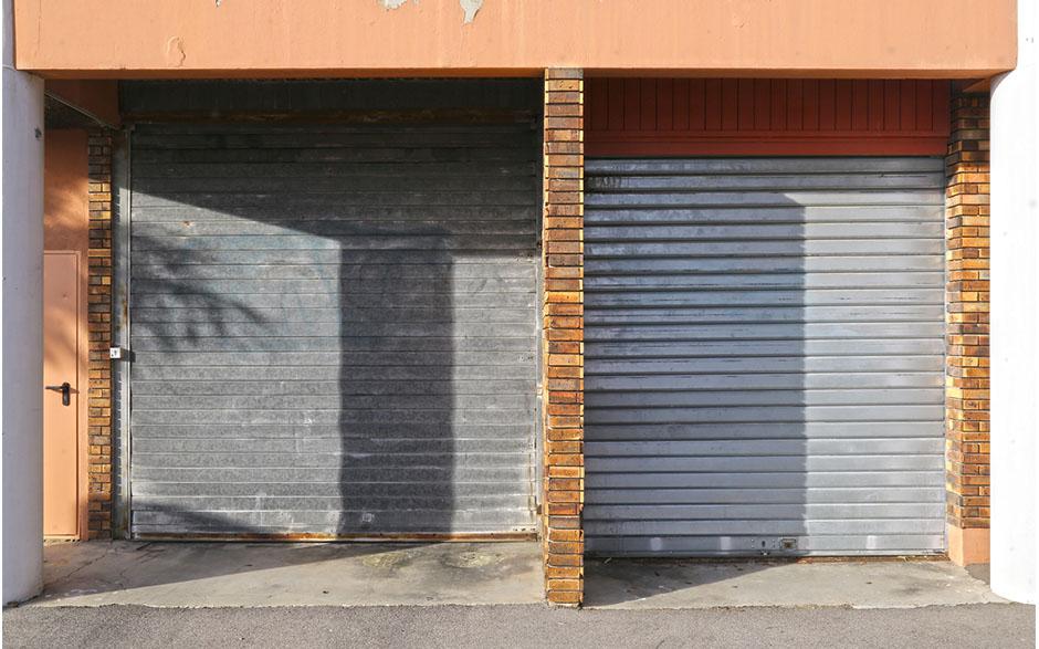 store roulant exterieur Courbevoie