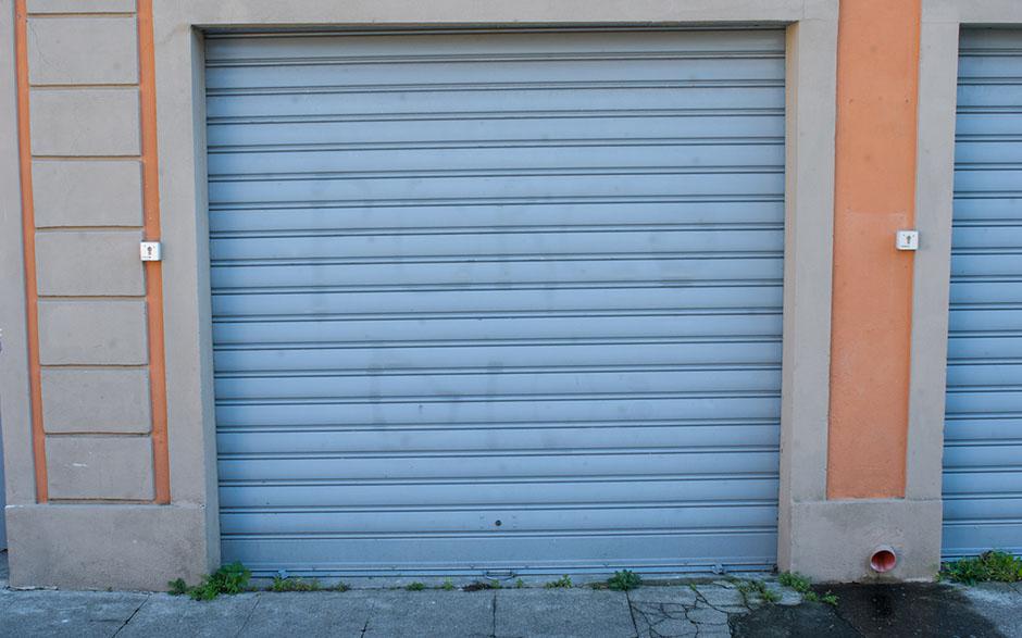 store roulant exterieur Courbevoie